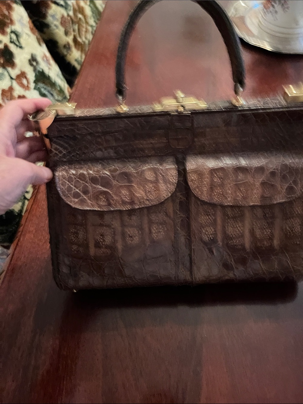 Brown 
 crocodile bag vintage IRC